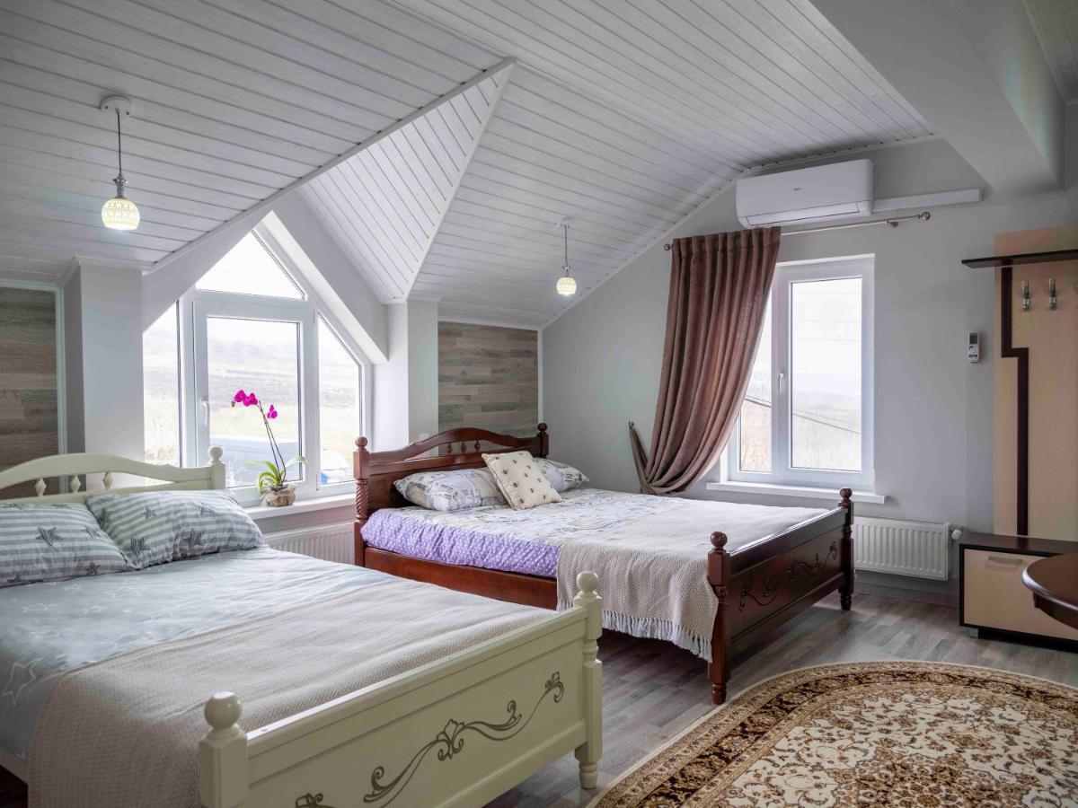 Conacul Mierii Villa Straseni Ngoại thất bức ảnh